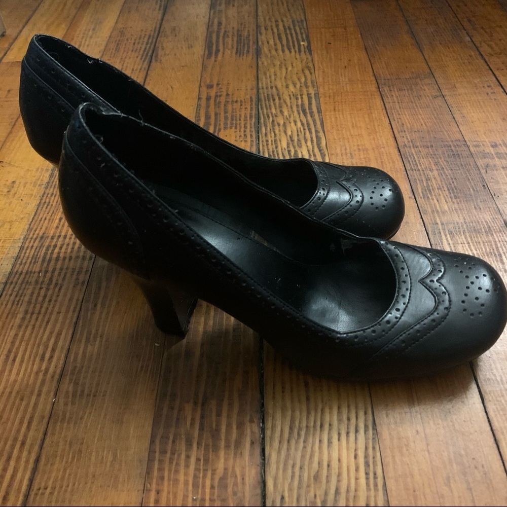 Hot Kiss high heel shoes